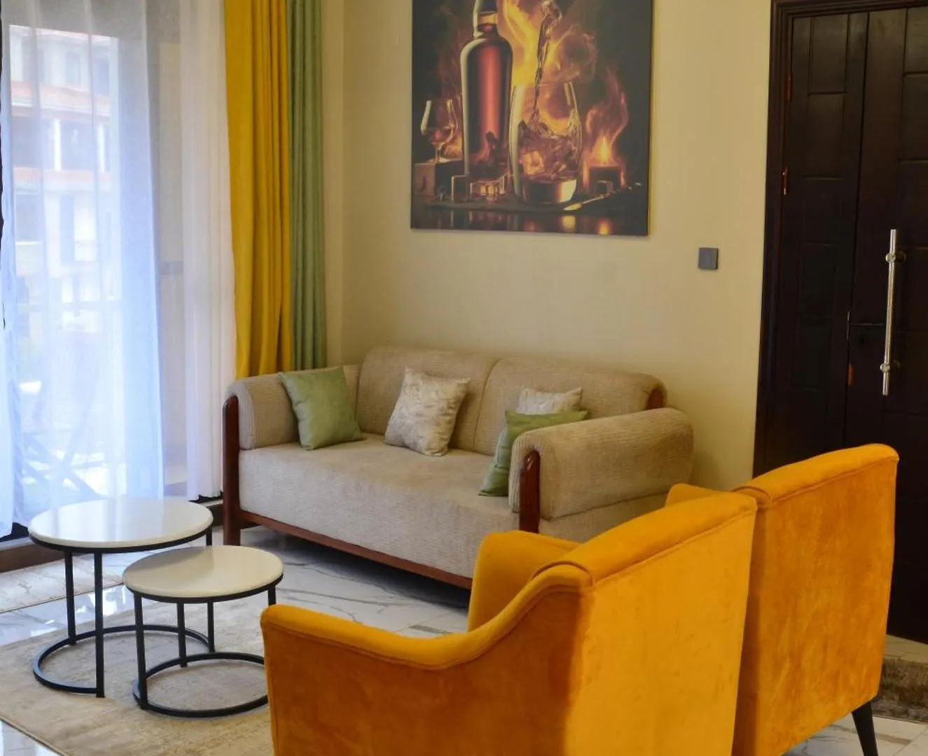 Mds Apartments 캄팔라